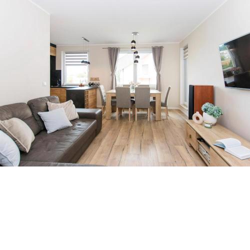 Carmel Rentyear Apartments