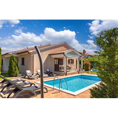 Casa Celeste With Private Pool - Happy Rentals