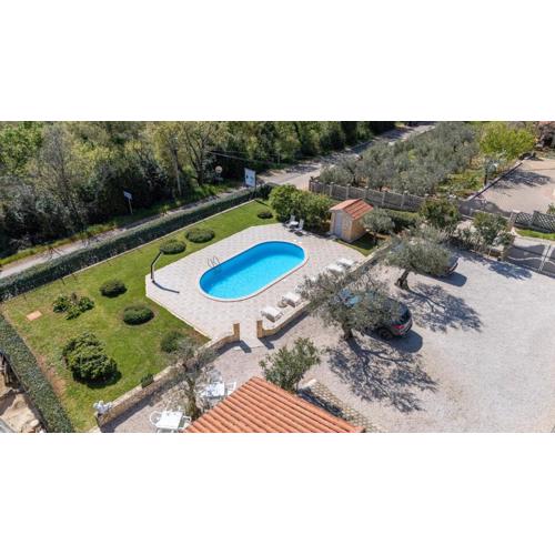 Casa Jelena with Shared Pool