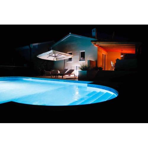 Casa Ro-Ma, seaside villa with a heated pool