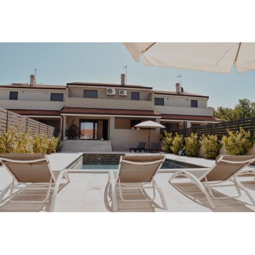 Casa ZOMABRIA