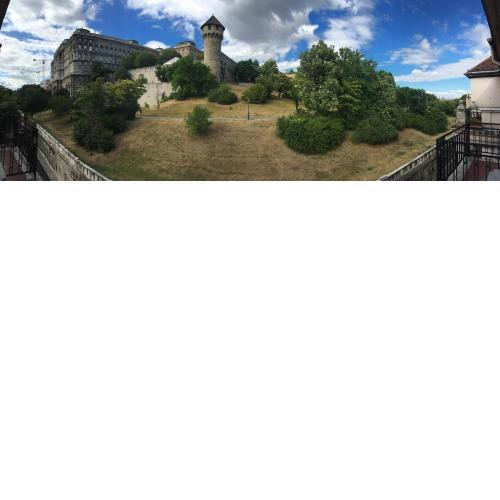 Castel view apartment