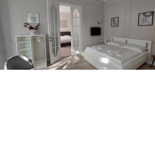 Castle Apartman ****