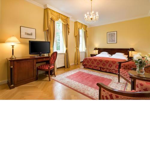 Castle Hotel Grof Degenfeld Superior