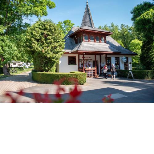 Castrum Camping & Pension