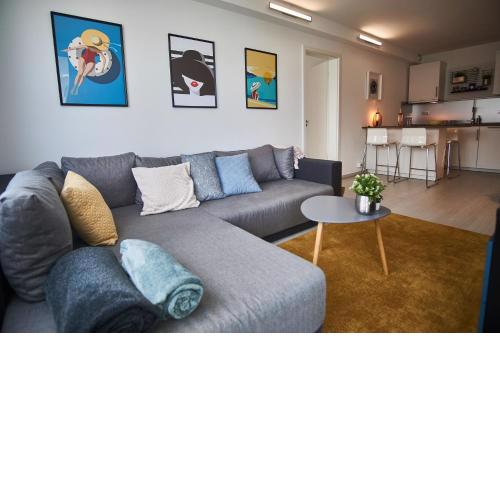 Catamaran Apartments - hostAID
