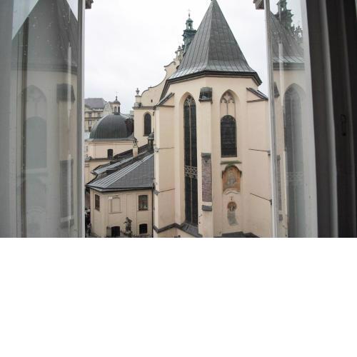 Cathedral Apartment