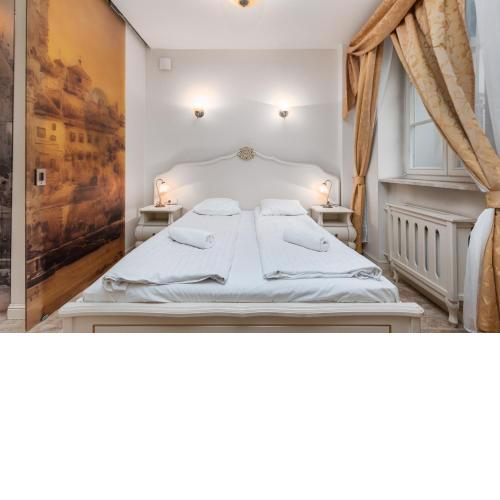 Celna 2/4 by Homeprime