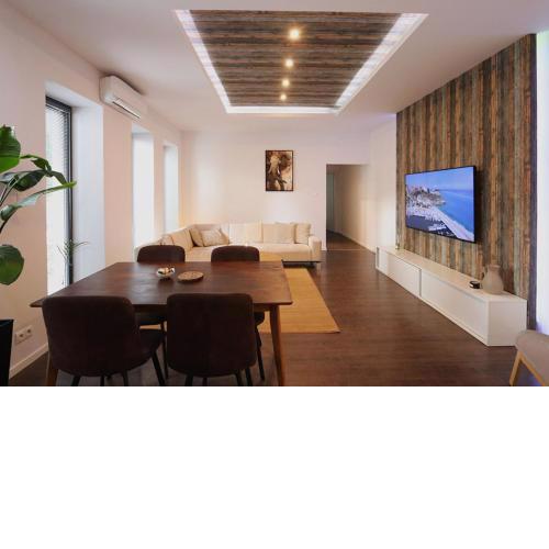 Center Apartment with Garden Zoe