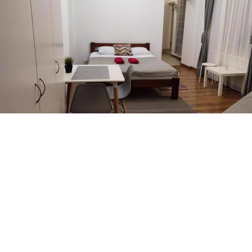 Center Cozy Studio
