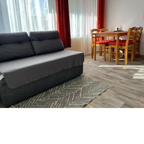 Centr00m Apartman