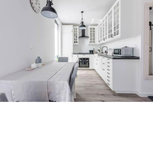 Central Apartments Gdańsk - City Center - Bright and Stylish -K2A