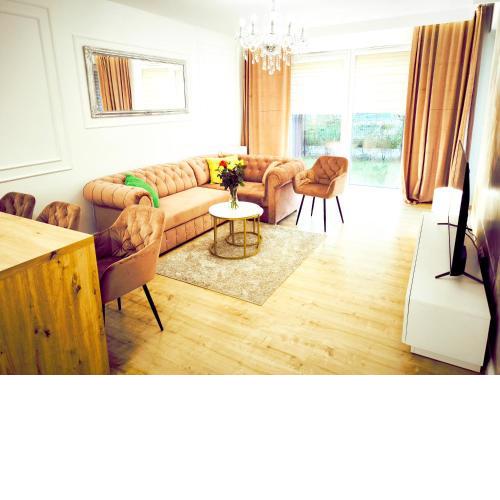 Central Apartments Grobla 1 + Parking