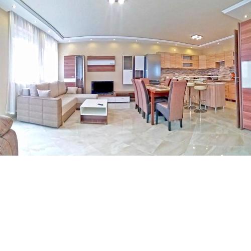Central-Aqua Apartman
