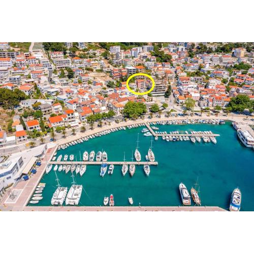 Central Baška Voda Apartments