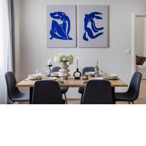 Central Budapest Oasis - Modern Charm, Timeless Comfort