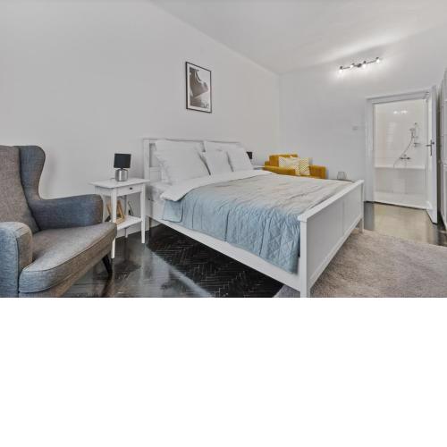 Central Home Retreat