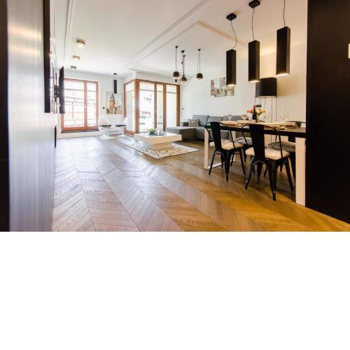 Central Kazimierz Apartment with balcony
