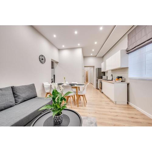 Central Platinum Apartments 29