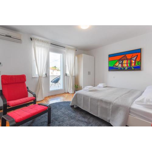 Central View Apartment