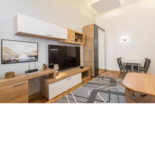 Central Warsaw Apartment - Great Location- Warsaw Stays - Wspólna