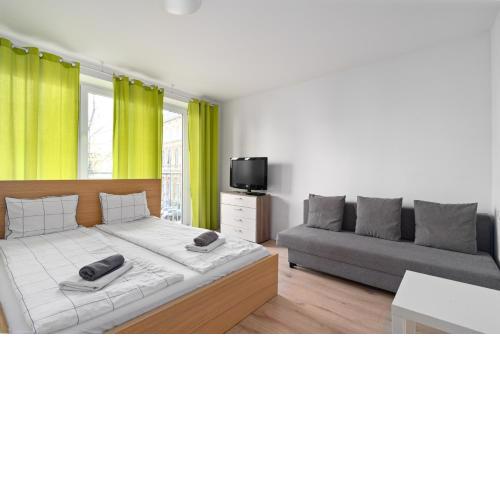 Central Warsaw Apartment - Great Location- Warsaw Stays-Kredytowa