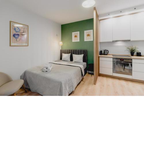 Central Warsaw Apartment - Great Location-Cozy Studio with Balcony - Towarowa