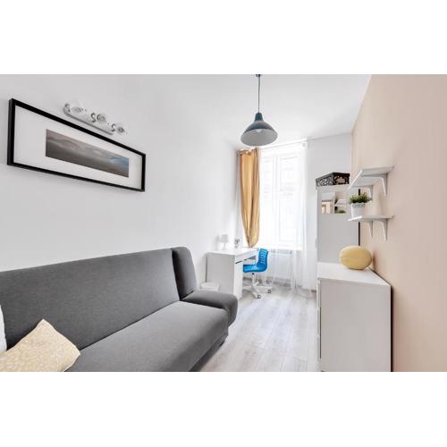 Centrum Fabryczna Rooms