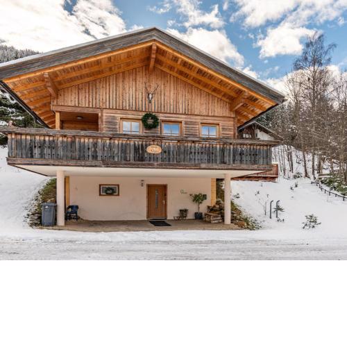 Chalet Chalet Venus by Interhome