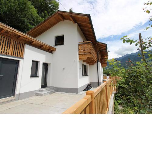 Chalet in Bruck am Grossglockner near ski lift