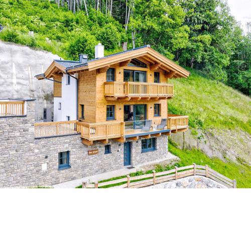 Chalet in Muehlbach am Hochkoenig with sauna