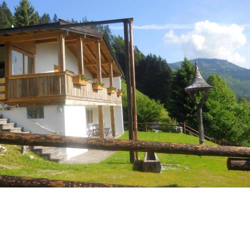 Chalet in Niederndorf bei Kufstein near Ski Area