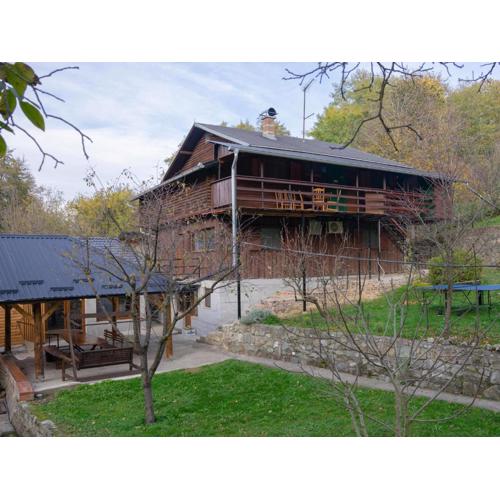 Chalet in Orahovica near Papuk Nature Park