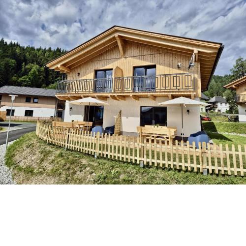 Chalet near Lake Pressegger and Nassfeld ski area