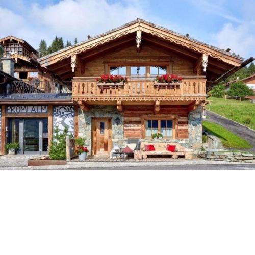 Chalet Promi-Alm in Flachau