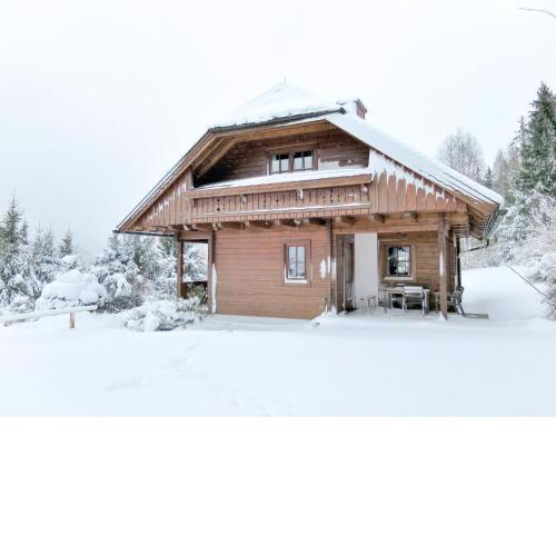 Chalet Simons Blockhütte by Interhome