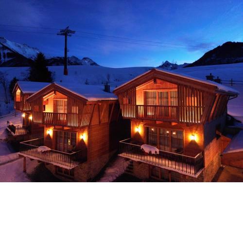 Chalet Village Zaglgut - Wellness - Panoramic View, Ski-in Ski-out to Kitzsteinhorn