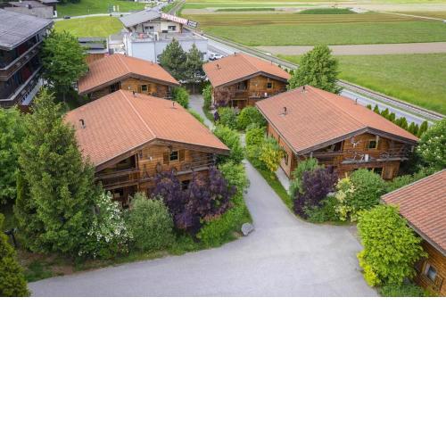 Chalets Almdorf Zillertal, Fügen
