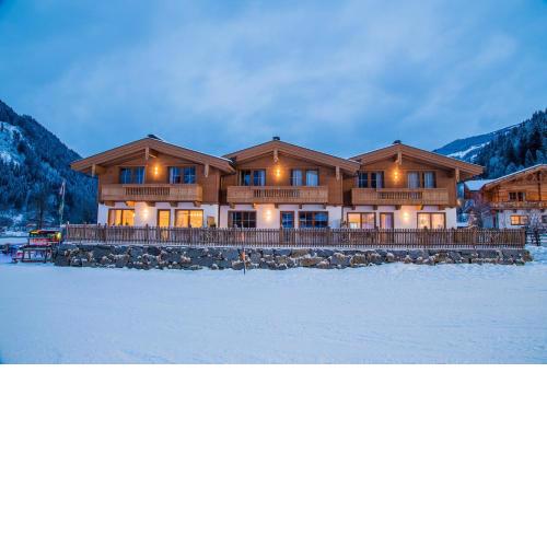 Chalets Hotter - Ferienhaus mit E-Ladestation