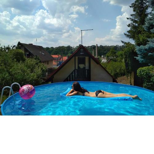Chalupa pod zámkem