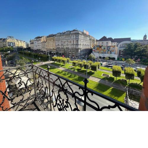 Charles' Haven in the Heart of Budapest