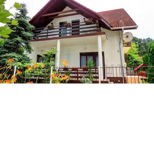 Charlie Vendégház,emelet 8 fős,100m2-es apartman