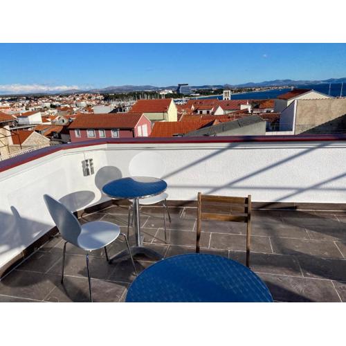 Charmante Wohnung In Vodice Mit Schöner Terrasse