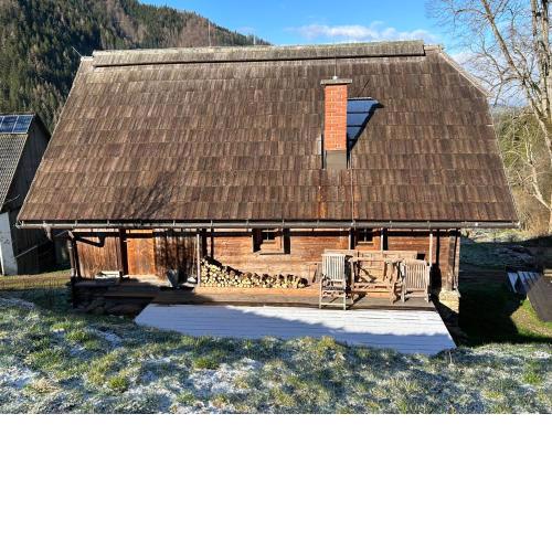 Charmantes Gästehaus am Waldrand in alpiner Lage Siehe auch zweites Objekt Gästewohnung in altem Bauernhaus