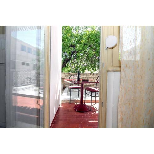 Charming Apartment in Tisno near Beaches