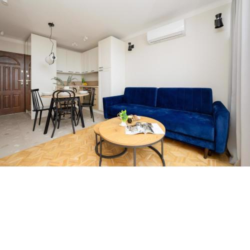 Charming Apartment Marszałkowska in the Centre of Warsaw by Noclegi Renters