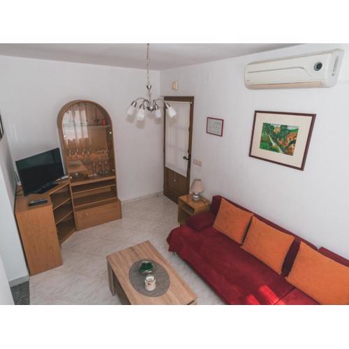 Charming Apartment with Sea Views and Shared Pool - One Bedroom Apartment