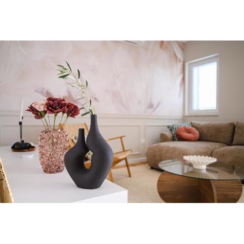 Charming Charlie Apartment