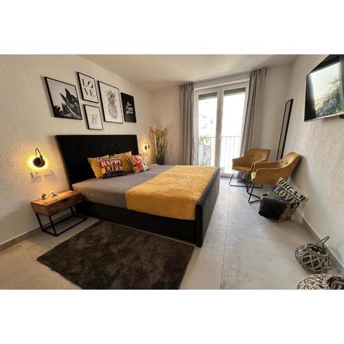 Charming coastal apartment in Komarna
