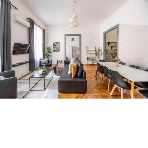 Charming & Cozy Stylish Apartment in the Heart of Budapest